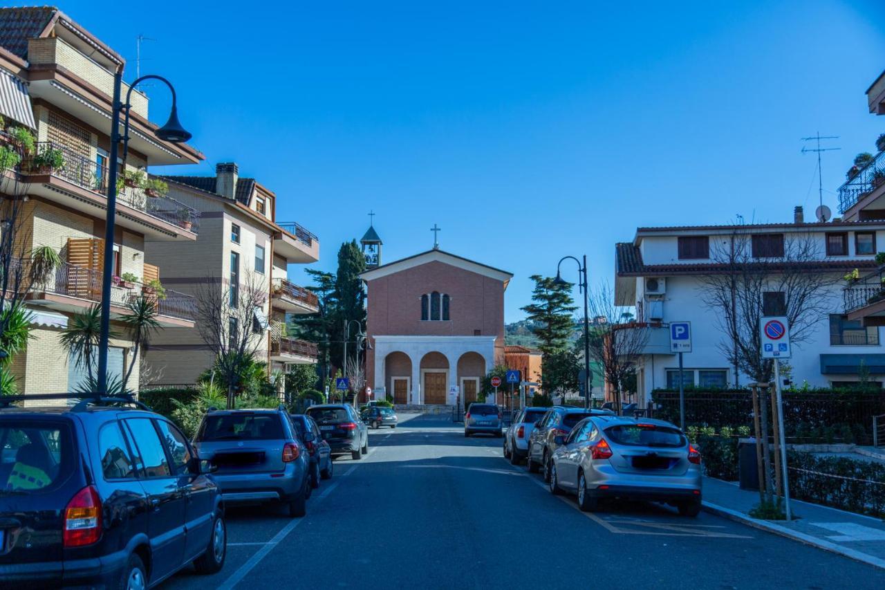 Locazione Turistica A Monterotondo 호텔 몬테로톤도 외부 사진